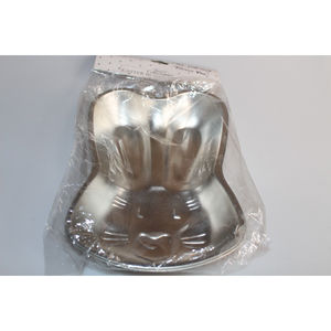 NEW  Scott's Collectables Small easter bunny Cake Pan Mold